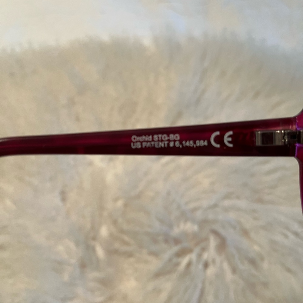 Maui Jim Women’s Orchid Cat-Eye Sunglasses - Picture 2 of 4